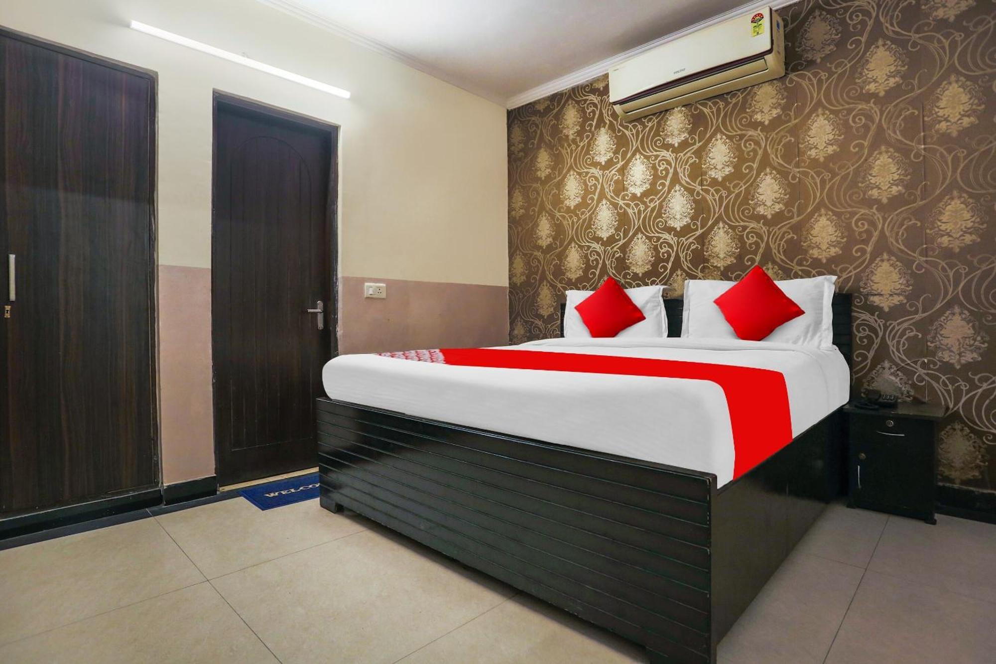 Hotel O Royal Galaxy นิวเดลี ภายนอก รูปภาพ