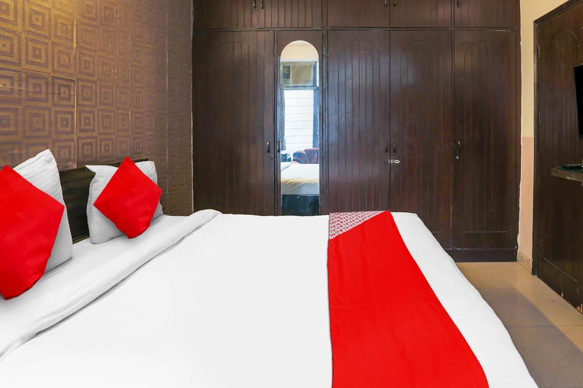 Hotel O Royal Galaxy นิวเดลี ภายนอก รูปภาพ