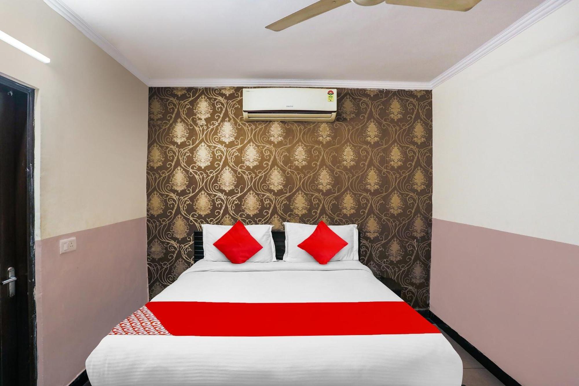 Hotel O Royal Galaxy นิวเดลี ภายนอก รูปภาพ