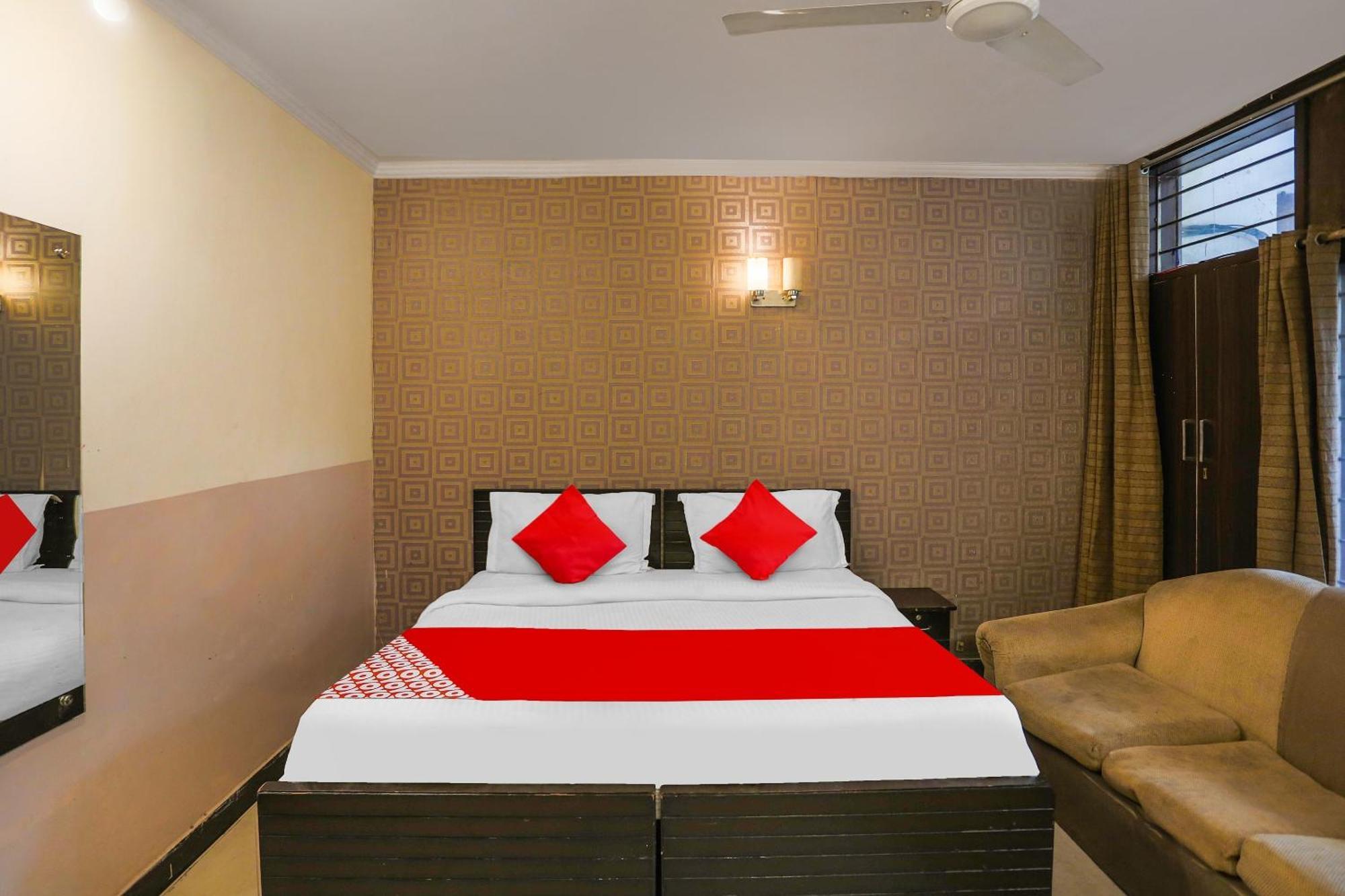 Hotel O Royal Galaxy นิวเดลี ภายนอก รูปภาพ